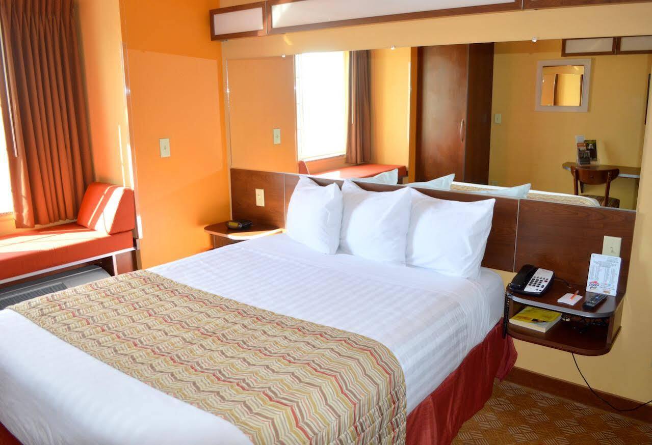 Microtel Inn And Suites By Wyndham Rawlins Extérieur photo