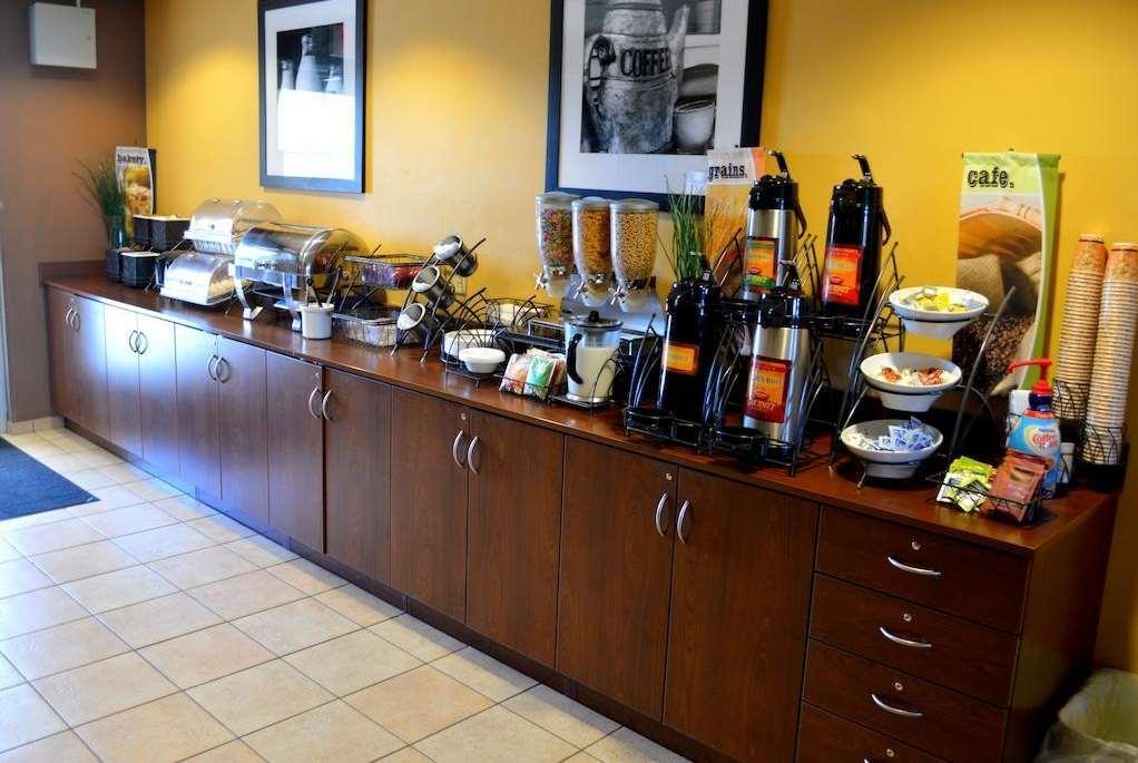 Microtel Inn And Suites By Wyndham Rawlins Extérieur photo